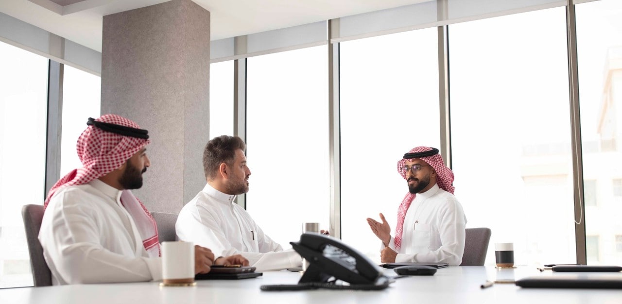 الأداء المالي التفاعلي